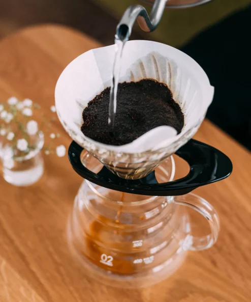 Hario V60 02 Cam Dripper (Siyah)