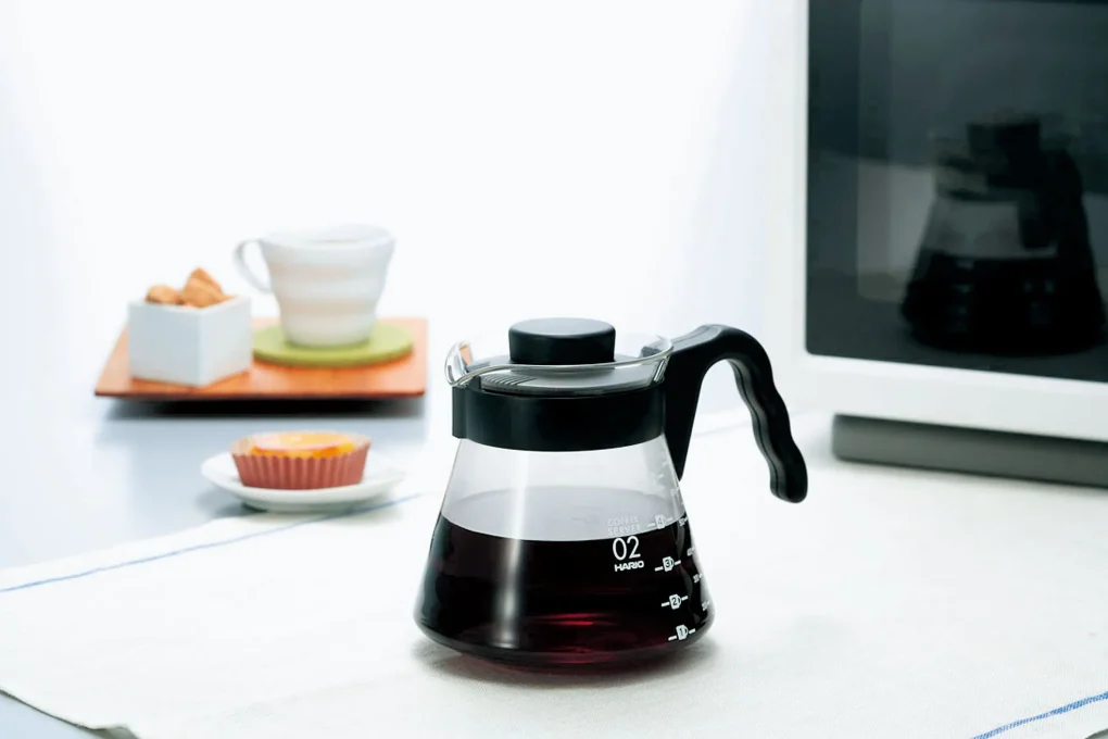 Hario V60 02 Drip Kahve Servis Sürahisi 700 ml