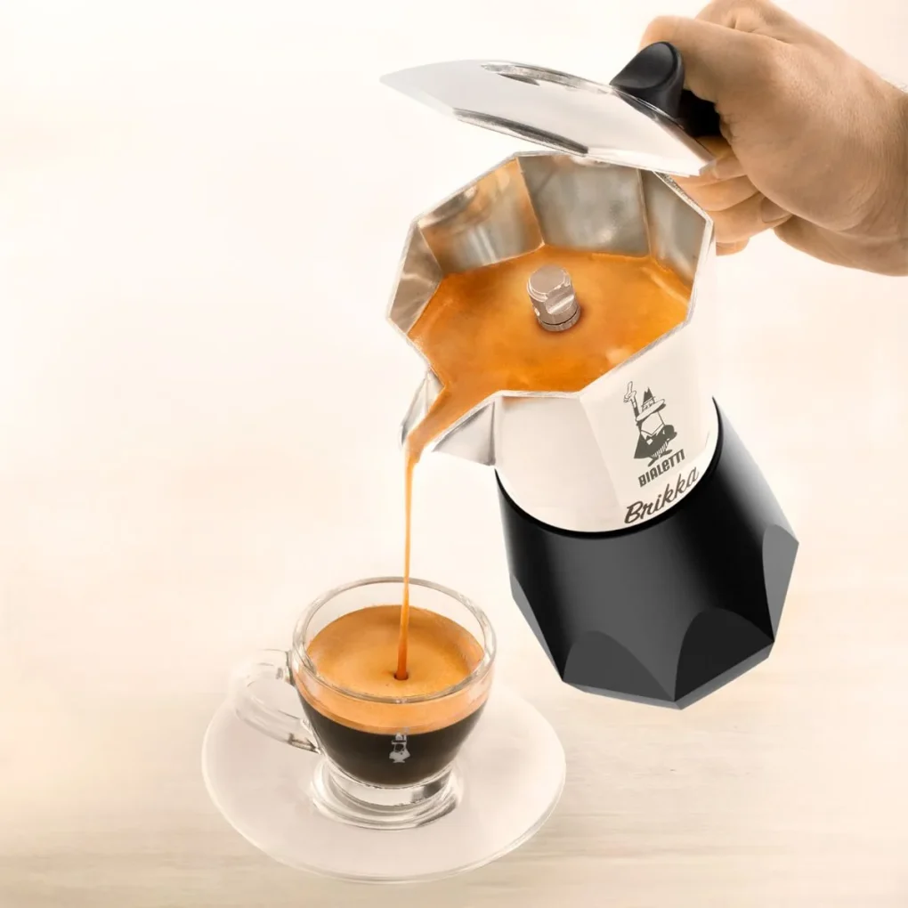 Bialetti New Brikka Moka Pot