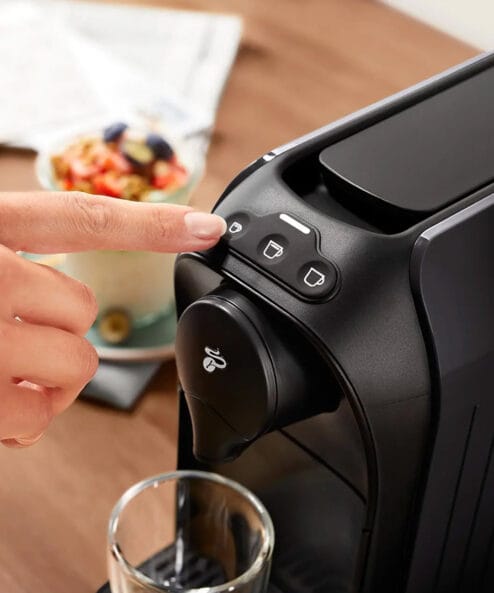 Tchibo Cafissimo Easy Siyah Kapsül Kahve Makinesi